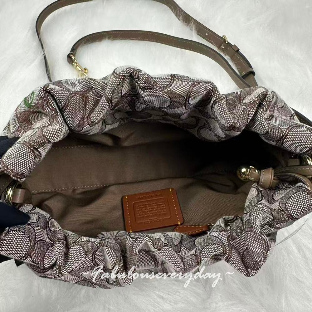 Coach Faye Shoulder Bag In Signature Jacquard With Floral Embroidery CDZ02 NWT - Picture 7 of 8